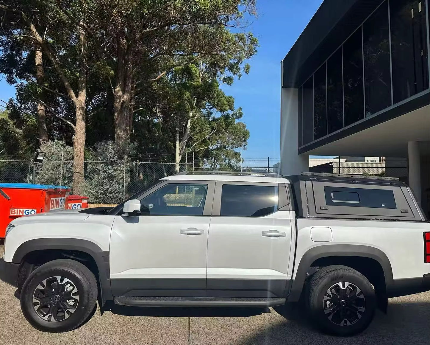 TREKHAUS Aluminium Canopy